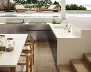 Porcelain slabs for backsplashes, countertops, showers, bathroom walls, fireplaces, feature walls, washbasins, custom furniture, high traffic flooring and facades.