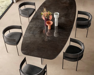 Porcelain slabs for backsplashes, countertops, showers, bathroom walls, fireplaces, feature walls, washbasins, custom furniture, high traffic flooring and facades.