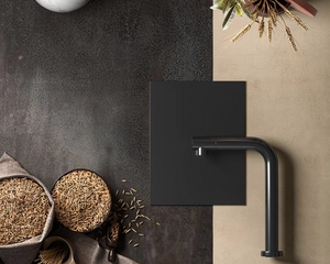 Porcelain slabs for backsplashes, countertops, showers, bathroom walls, fireplaces, feature walls, washbasins, custom furniture, high traffic flooring and facades.