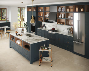 Porcelain slabs for backsplashes, countertops, showers, bathroom walls, fireplaces, feature walls, washbasins, custom furniture, high traffic flooring and facades.